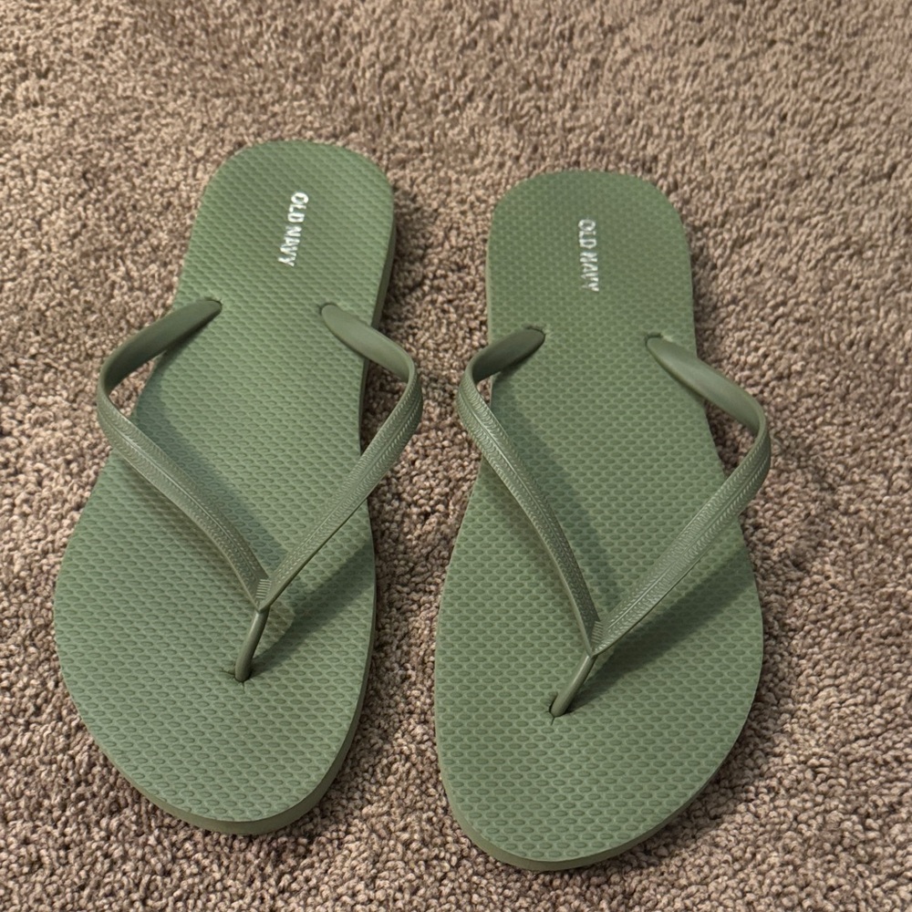 Old Navy Olive Flip Flops